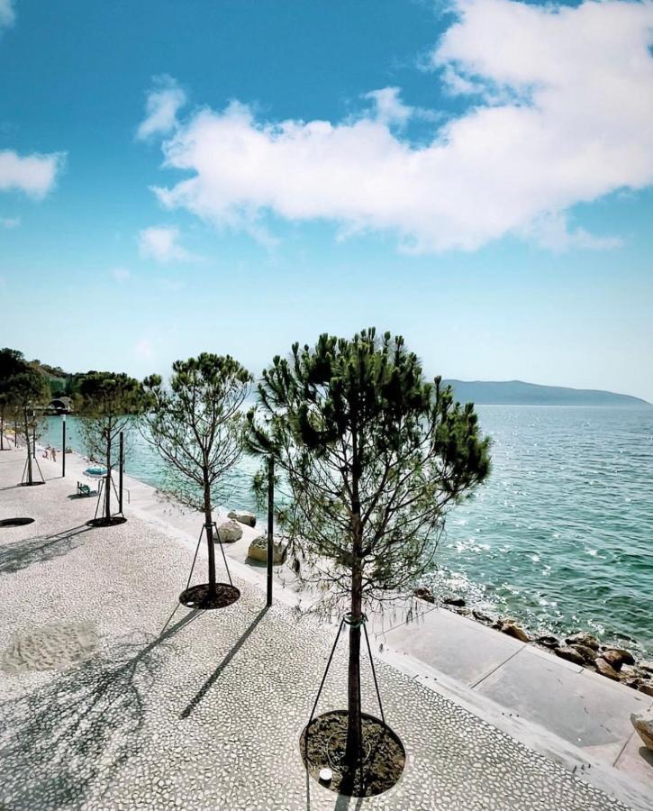 Hotel Lungomare Vlorë Eksteriør billede