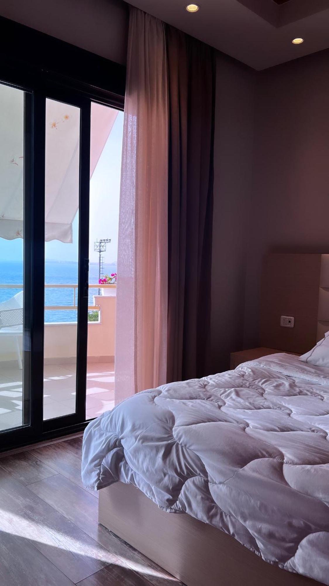 Hotel Lungomare Vlorë Eksteriør billede