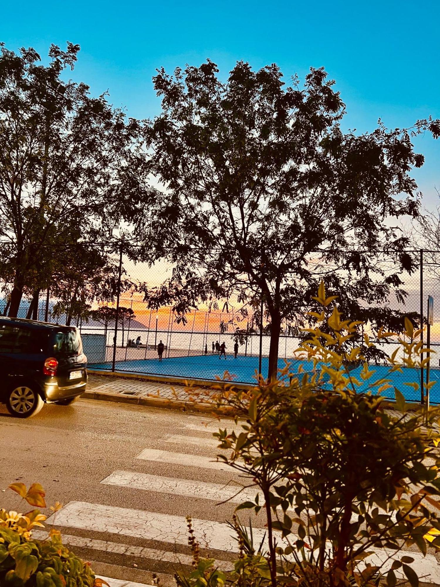 Hotel Lungomare Vlorë Eksteriør billede