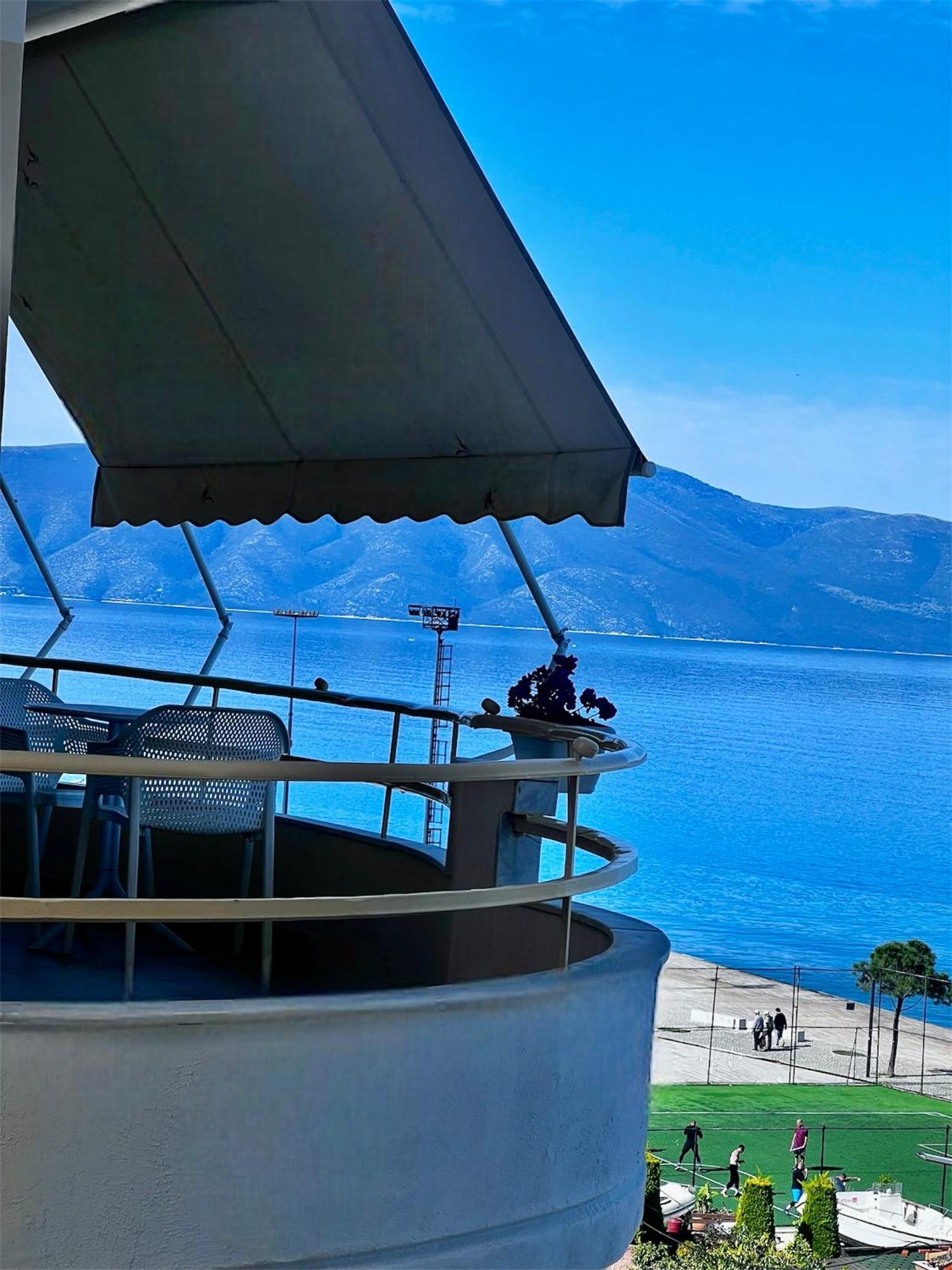 Hotel Lungomare Vlorë Eksteriør billede