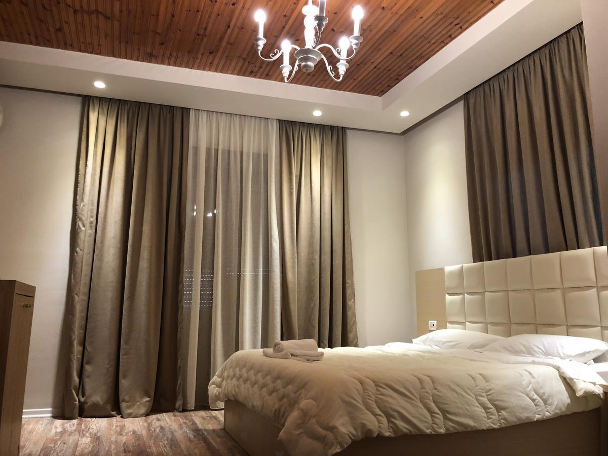 Hotel Lungomare Vlorë Eksteriør billede
