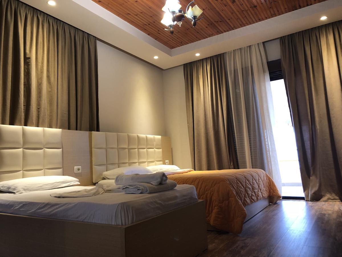 Hotel Lungomare Vlorë Eksteriør billede