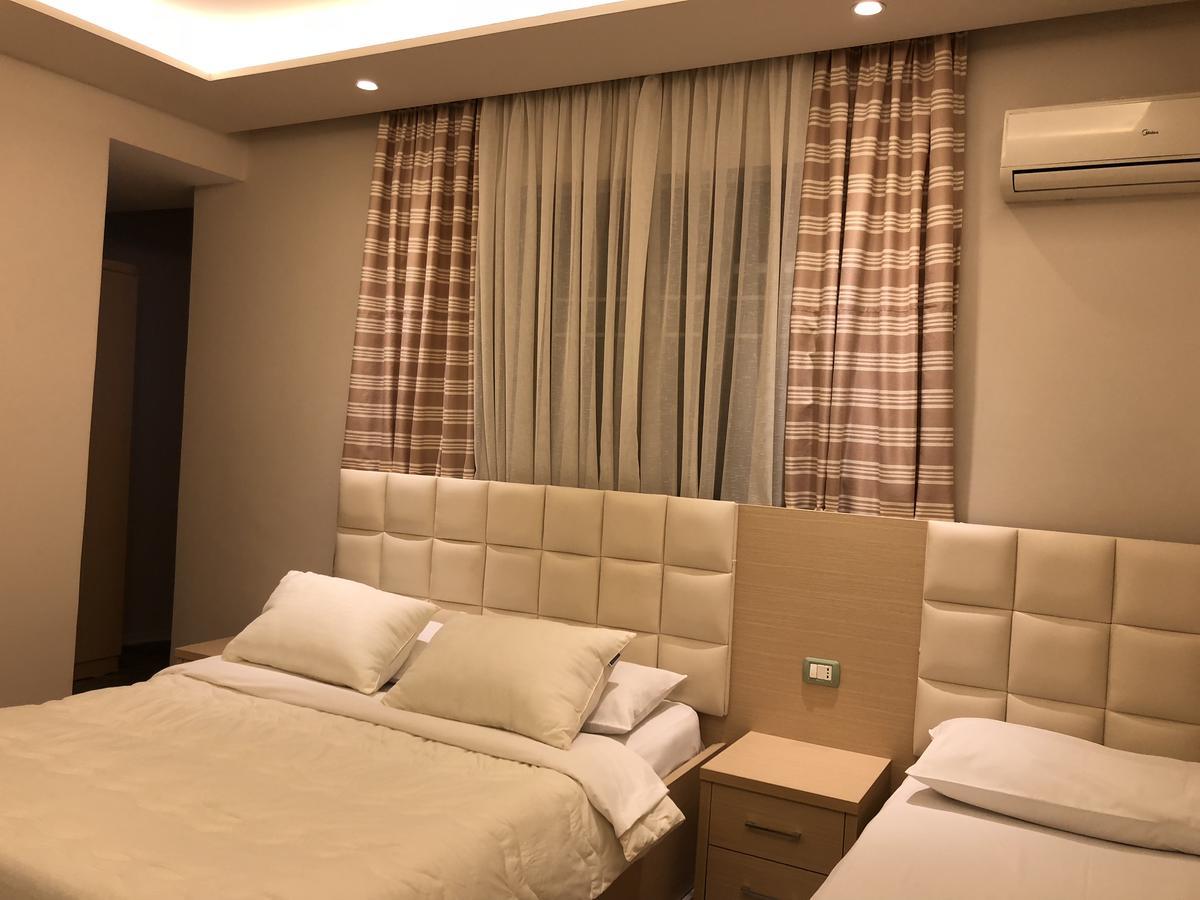 Hotel Lungomare Vlorë Eksteriør billede